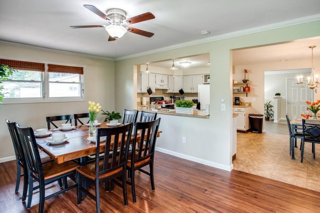{Quiet Suburban Ranch Hot Tub} Mins Arpt/Rit/Dwnt Apartment Rochester Exterior photo